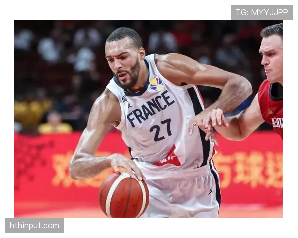 回场规则差异:NBA与FIBA判罚标准如何不同?
